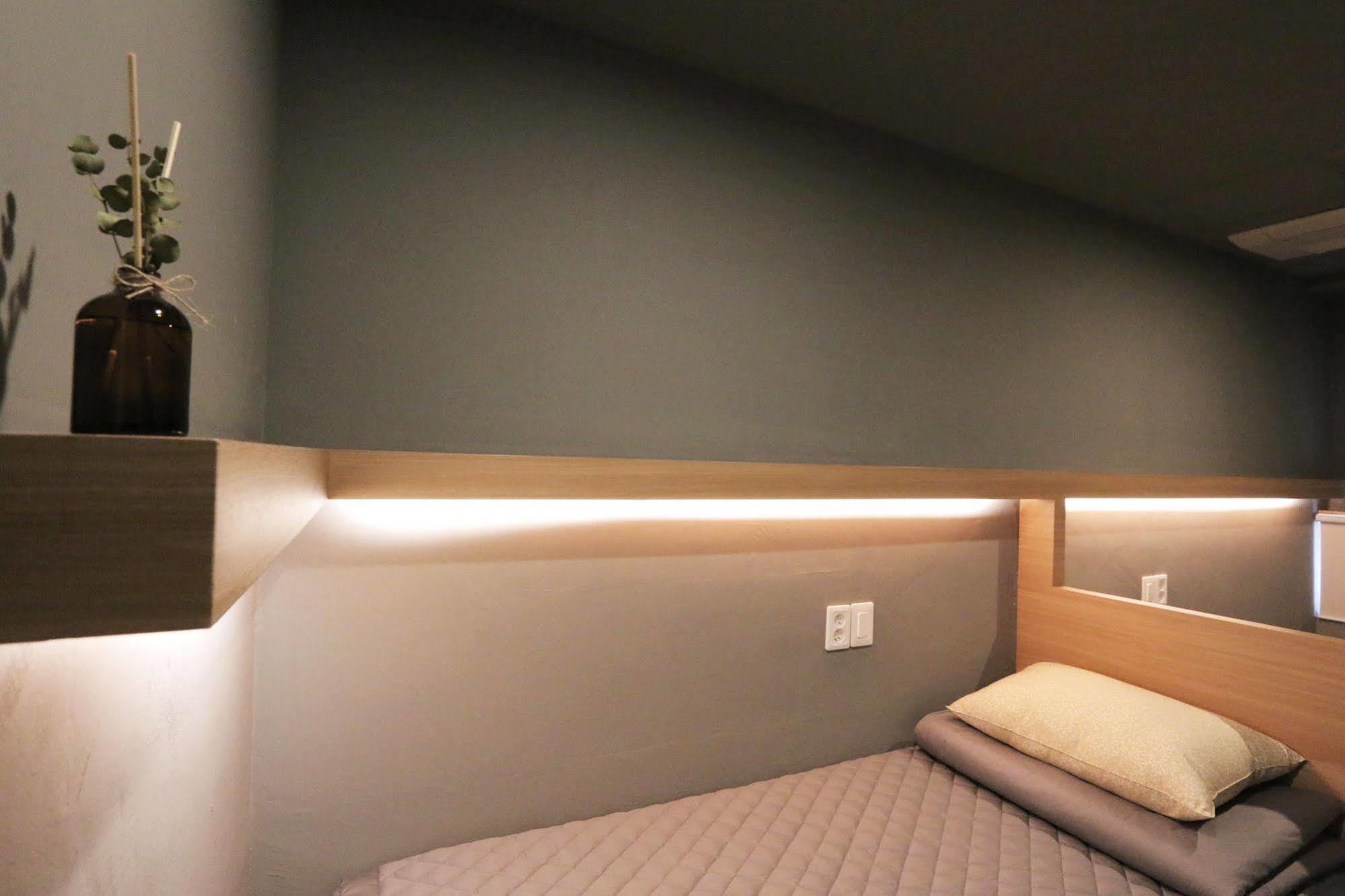 Blueboat Hostel Чонджу Екстериор снимка