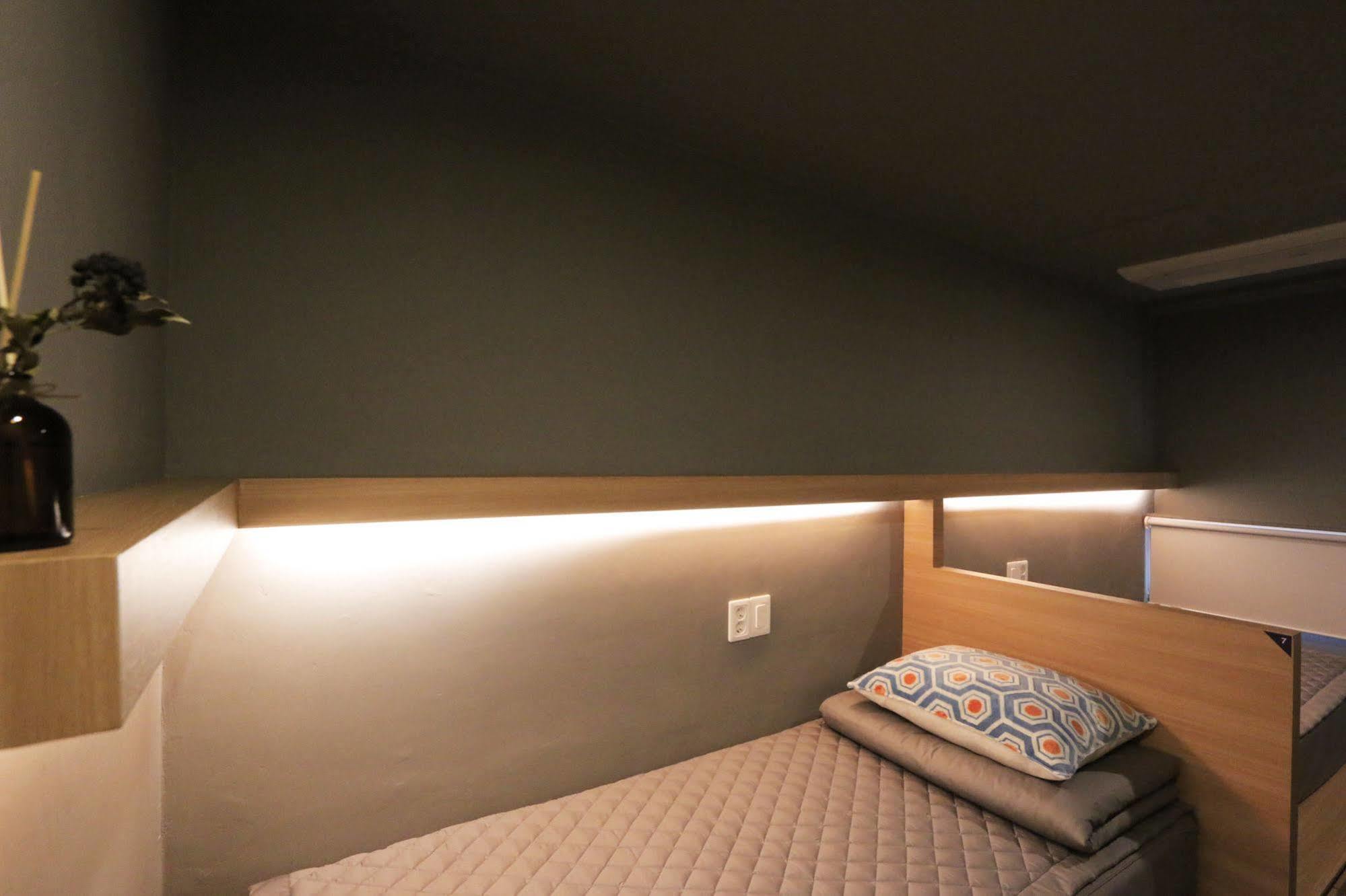 Blueboat Hostel Чонджу Екстериор снимка
